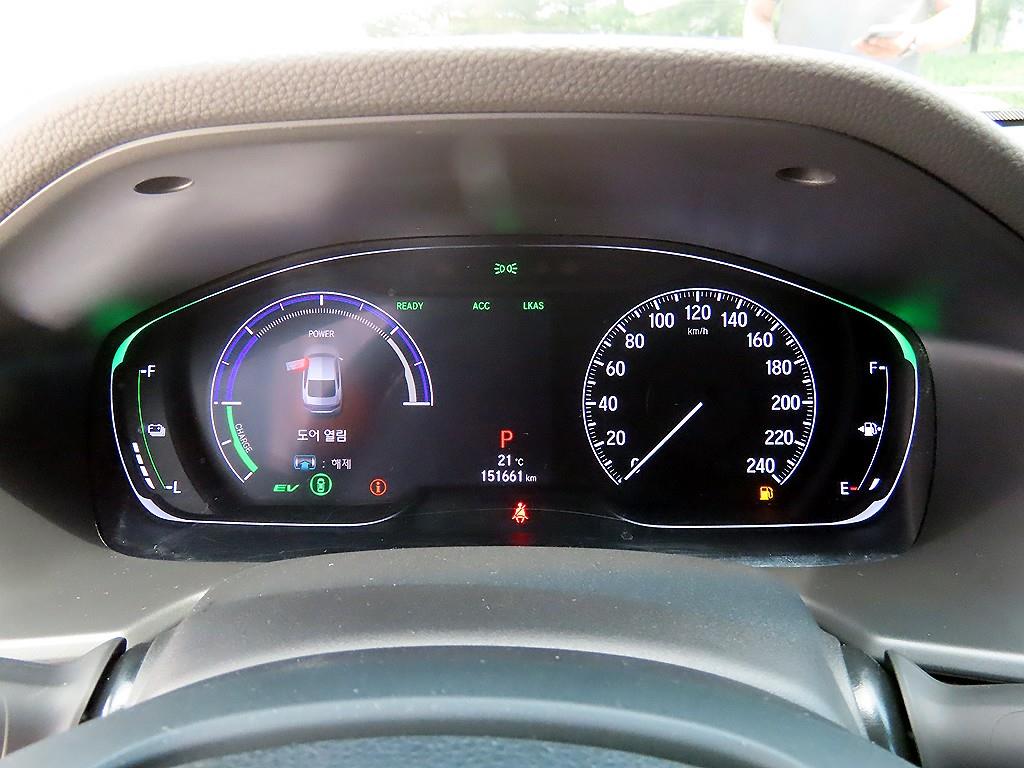 Honda Accord - Vista 9