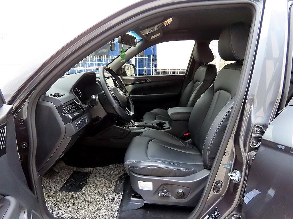 Ssangyong Rexton - Vista 5