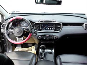 KIA Sorento - Vista 10