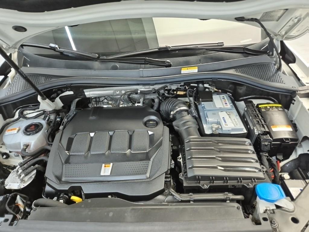Volkswagen Tiguan - Vista 5