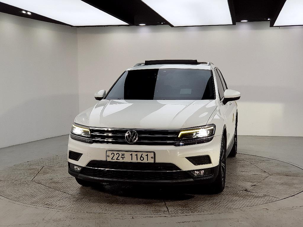 Volkswagen Tiguan - Vista 2
