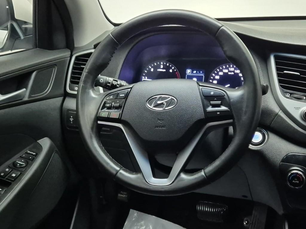 HYUNDAI Tucson - Vista 9