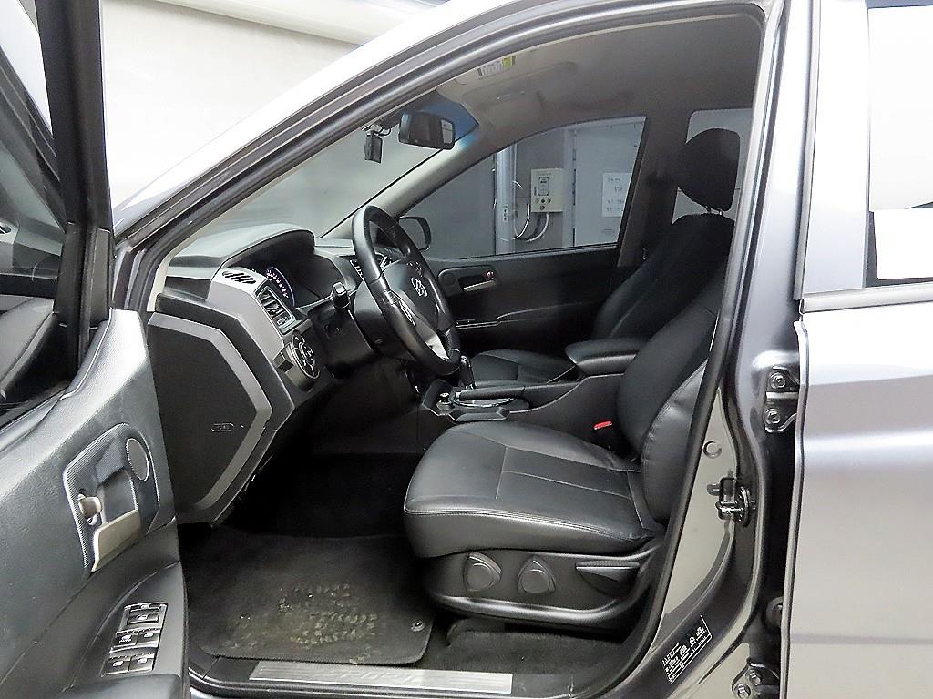 Ssangyong Korando - Vista 5