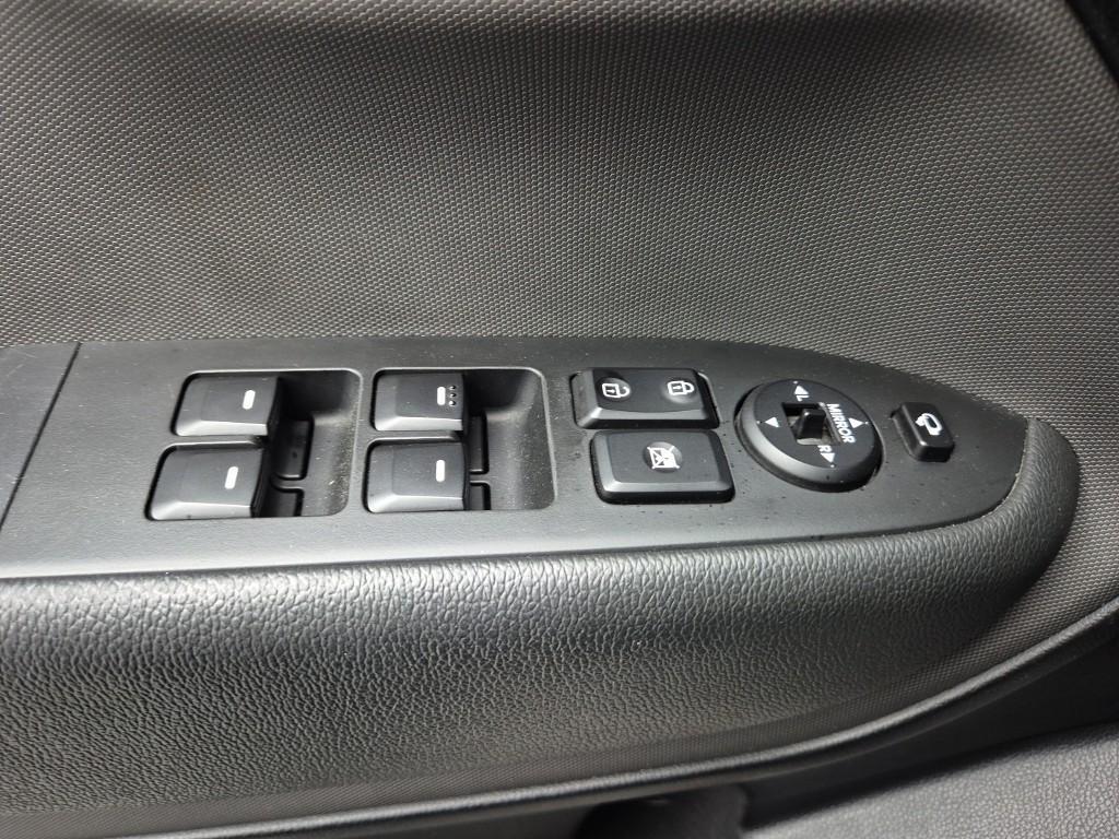 KIA Ray 2016 Gris - Importación desde Corea - HF Imports Iquique - Foto 17