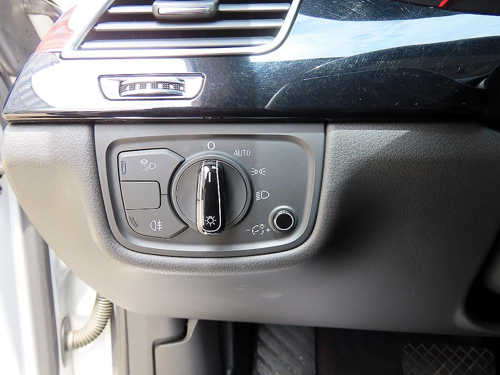 Audi A8 - Vista 12