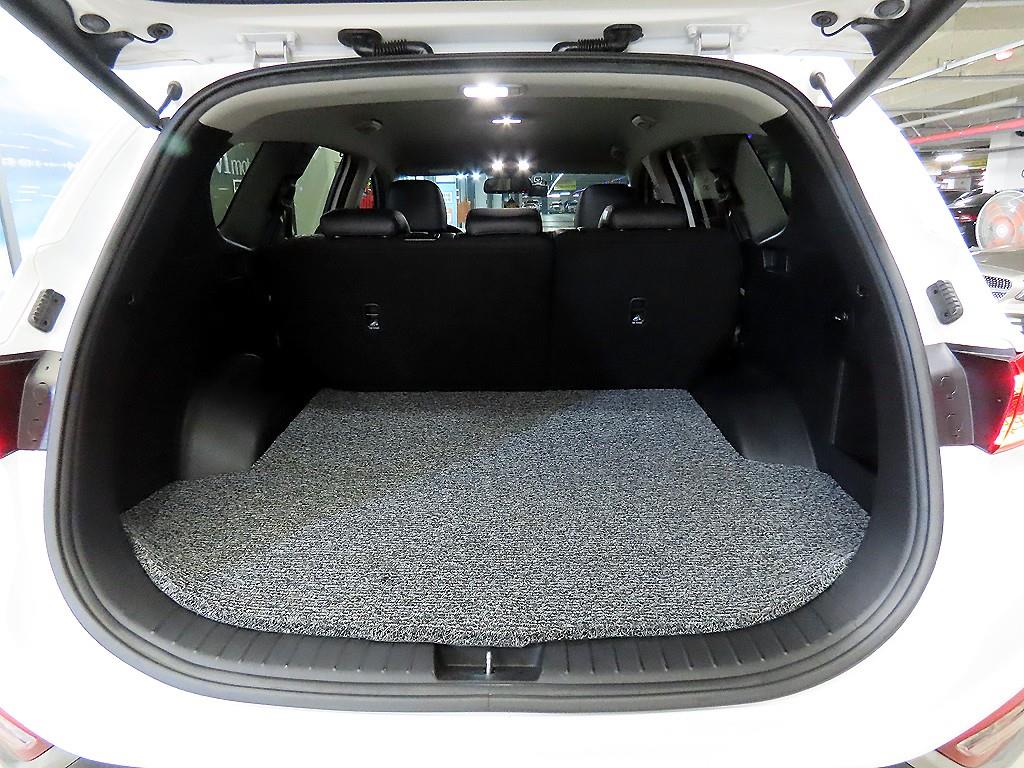 HYUNDAI Santa Fe 2019 Blanco - Importación desde Corea - HF Imports Iquique - Foto 17