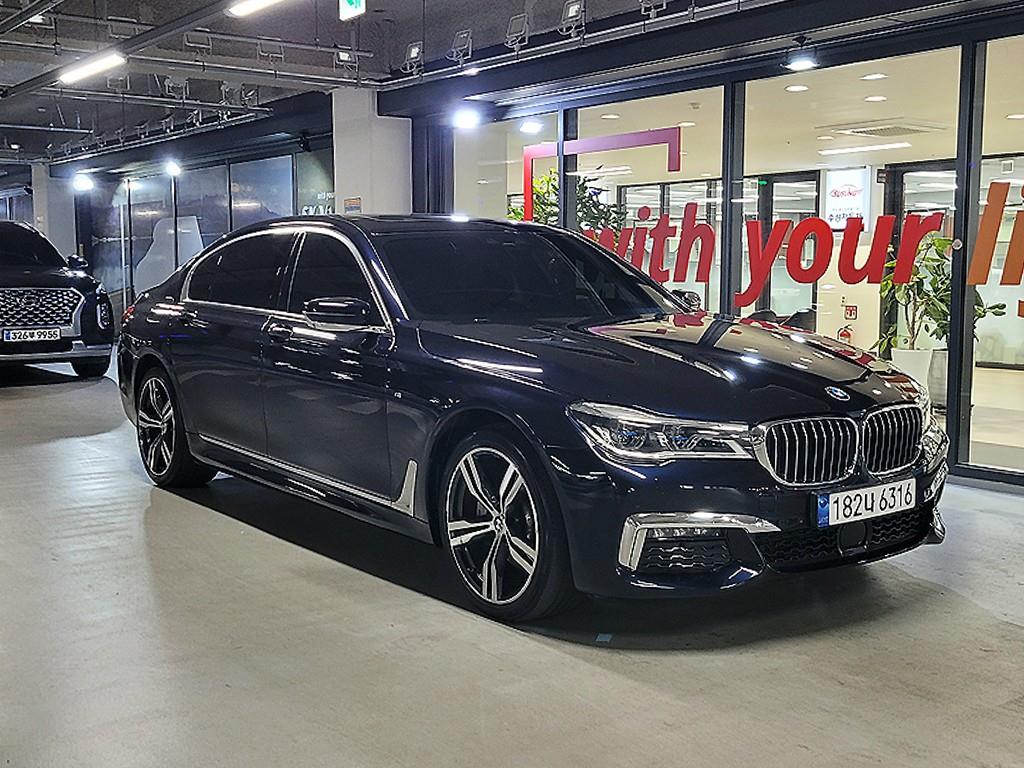 BMW 7 Series 2018 Negro - Importación desde Corea - HF Imports Iquique - Foto 1