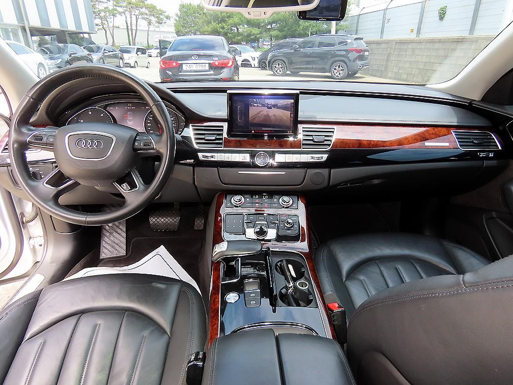 Audi A8 - Vista 7