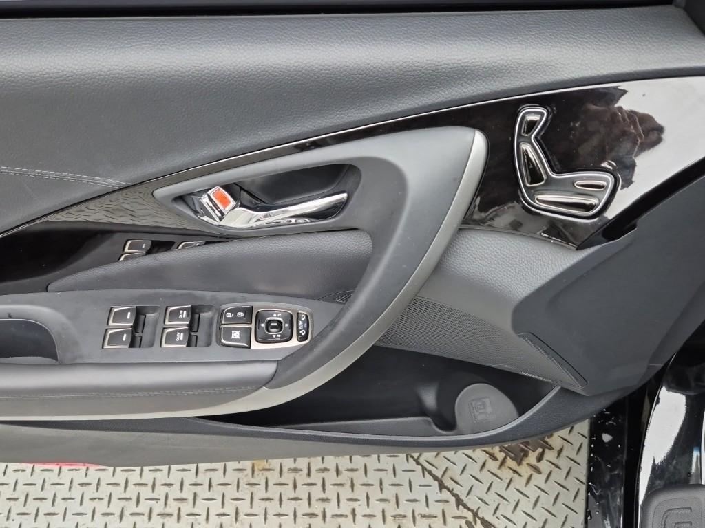 HYUNDAI Grandeur 2012 Negro - Importación desde Corea - HF Imports Iquique - Foto 13