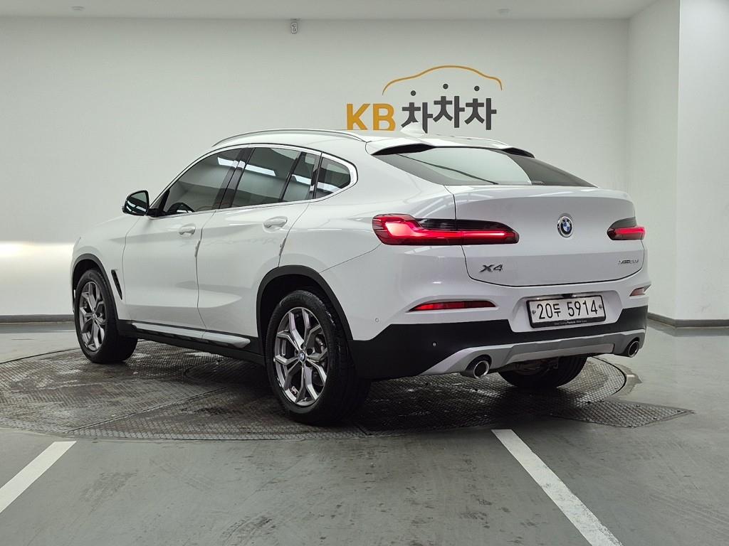 BMW X4 - Vista 3