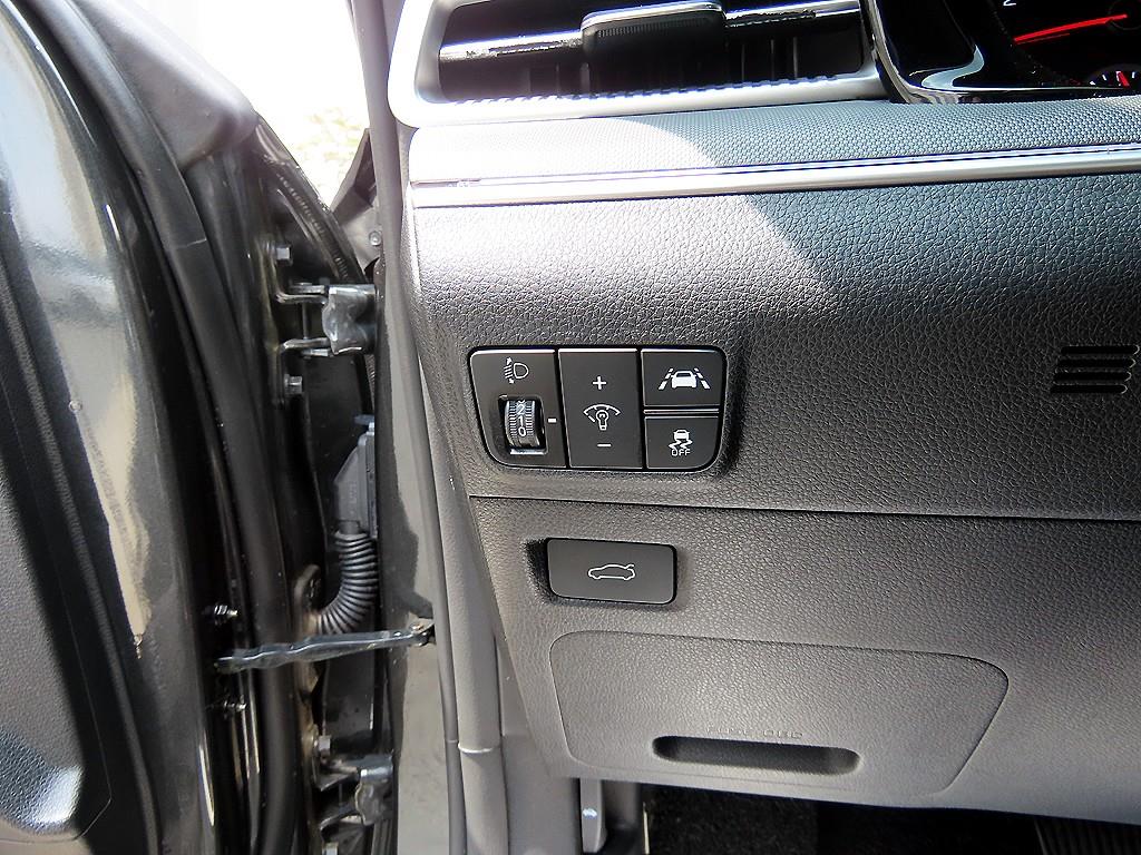 KIA K5 - Vista 12