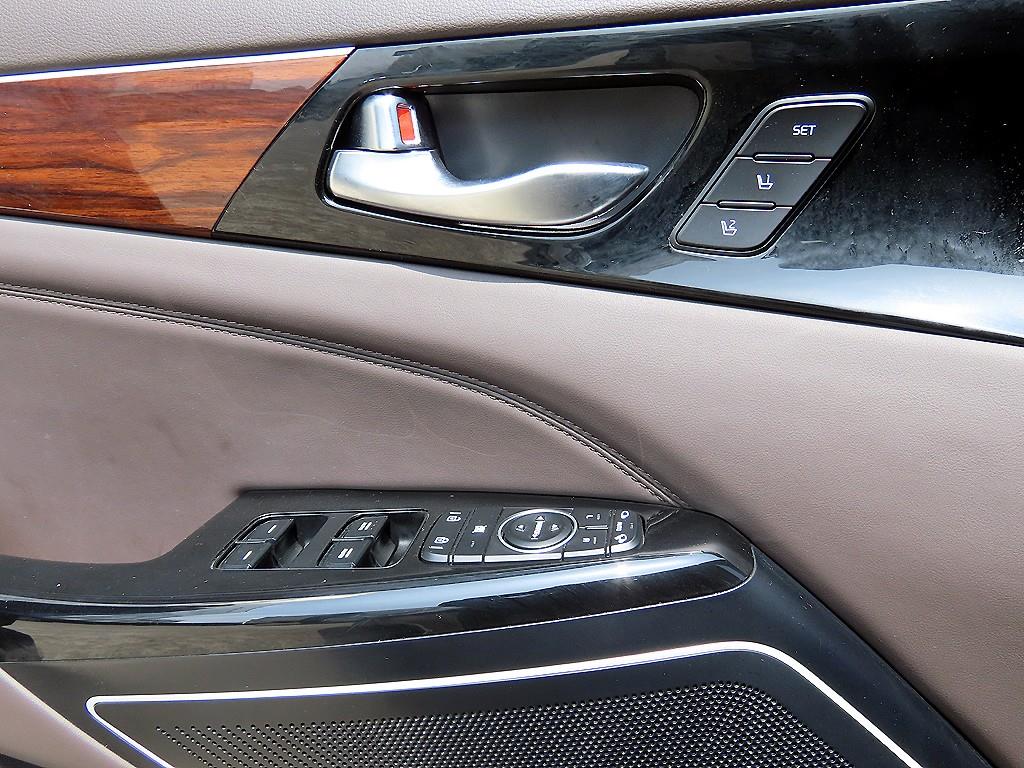 KIA K7 - Vista 11