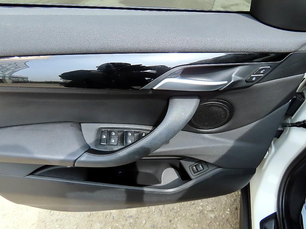BMW X1 - Vista 12