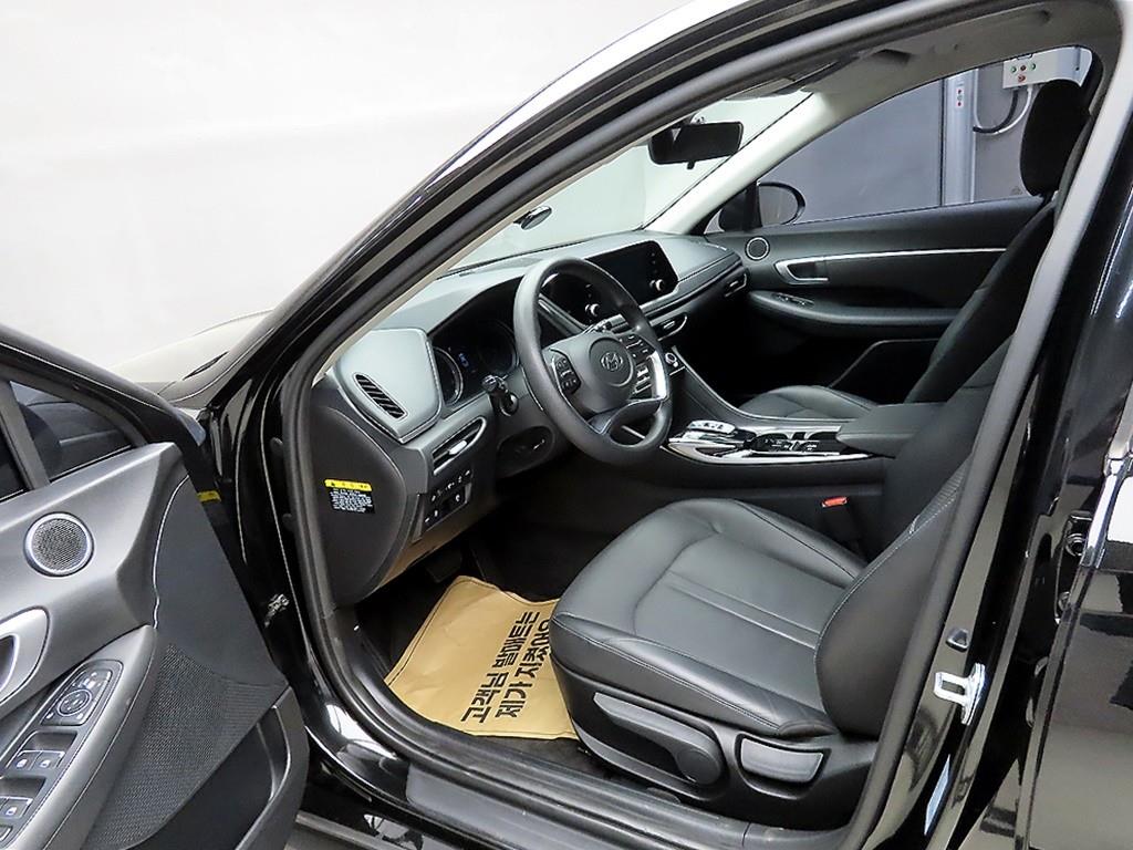 HYUNDAI Sonata - Vista 5