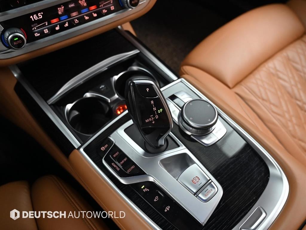 BMW 7 Series - Vista 9