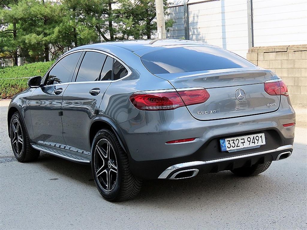 Mercedes Benz GLC Class - Vista 3