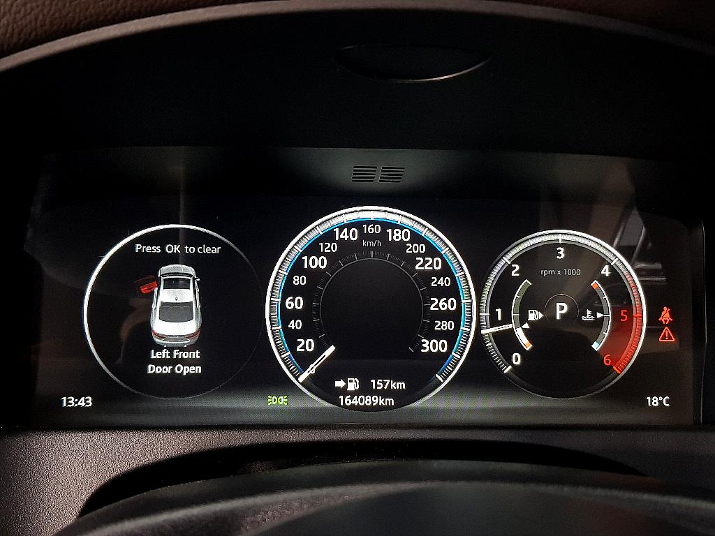 Jaguar XF - Vista 7
