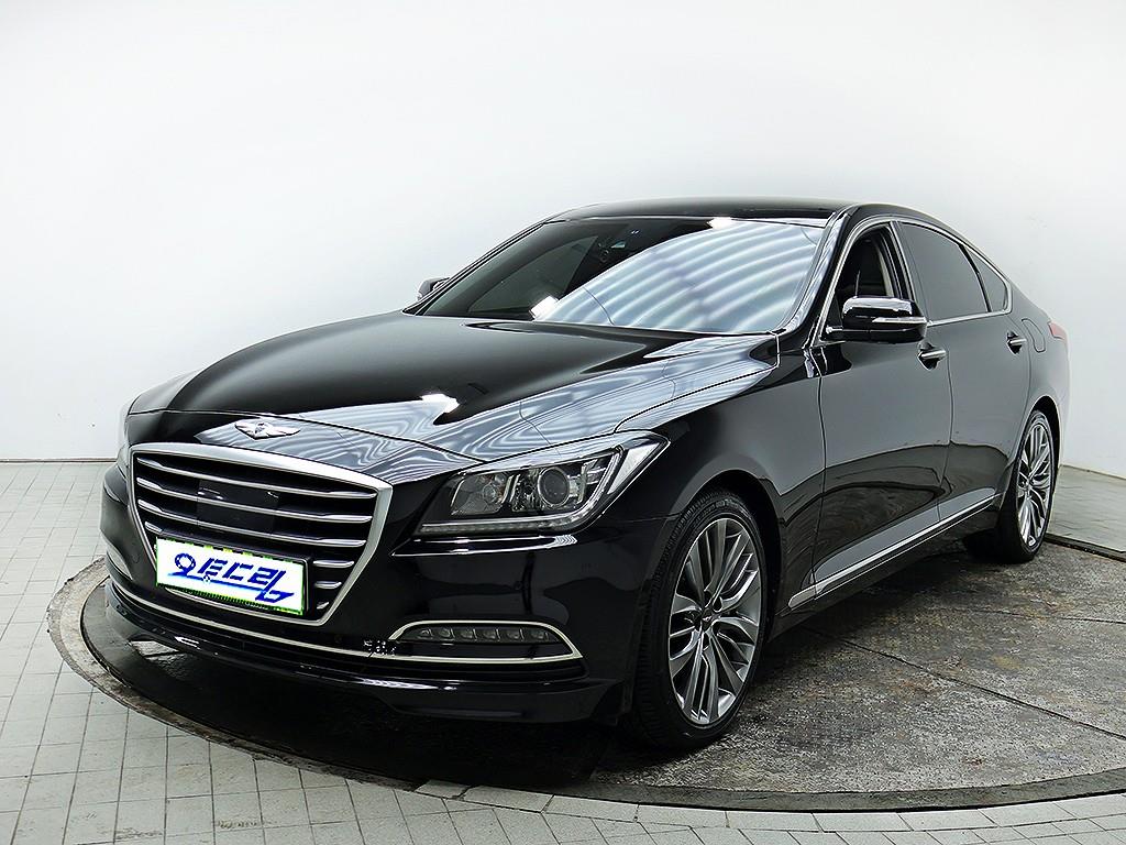 HYUNDAI Genesis - Vista 3