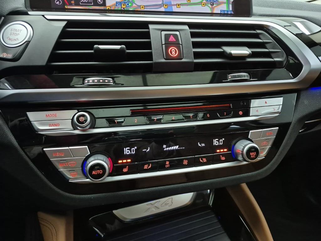 BMW X4 - Vista 10