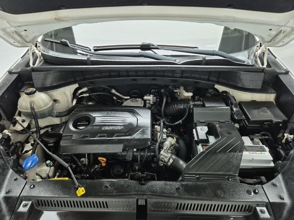 HYUNDAI Tucson - Vista 5