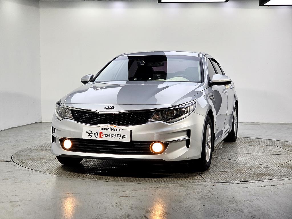 KIA K5 - Vista 2