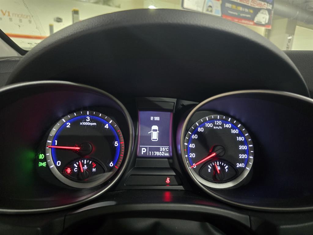 HYUNDAI Santa Fe - Vista 6