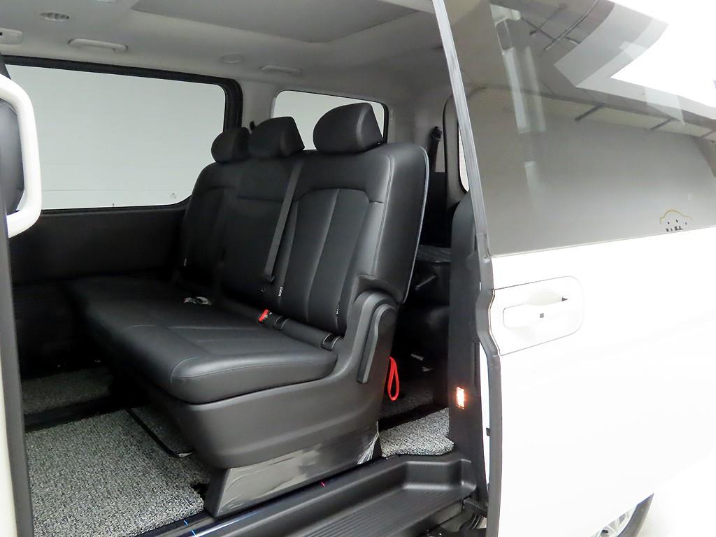 HYUNDAI Staria 2022 Blanco - Importación desde Corea - HF Imports Iquique - Foto 13