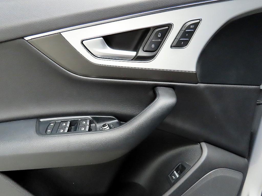 Audi Q7 - Vista 11