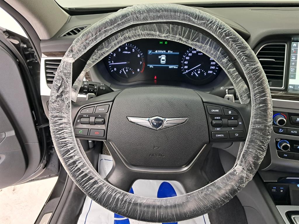 Genesis G80 - Vista 12