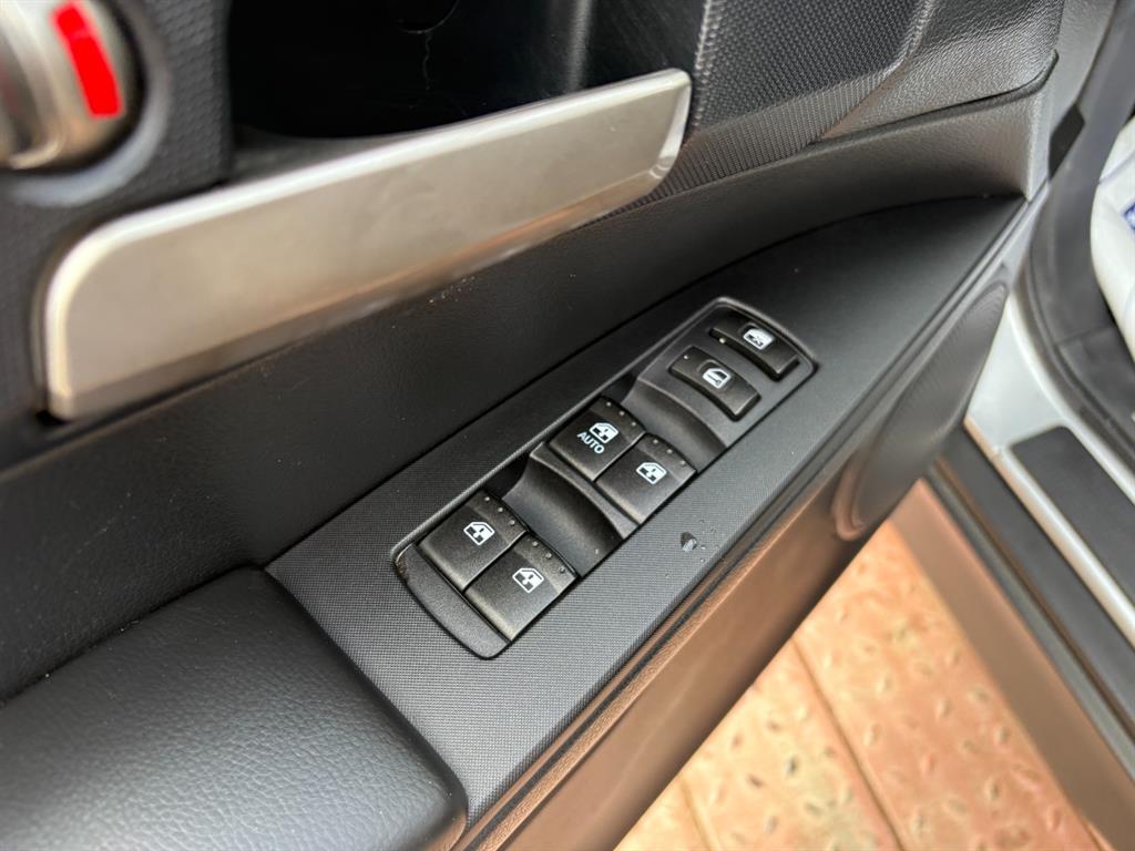Ssangyong Korando - Vista 12