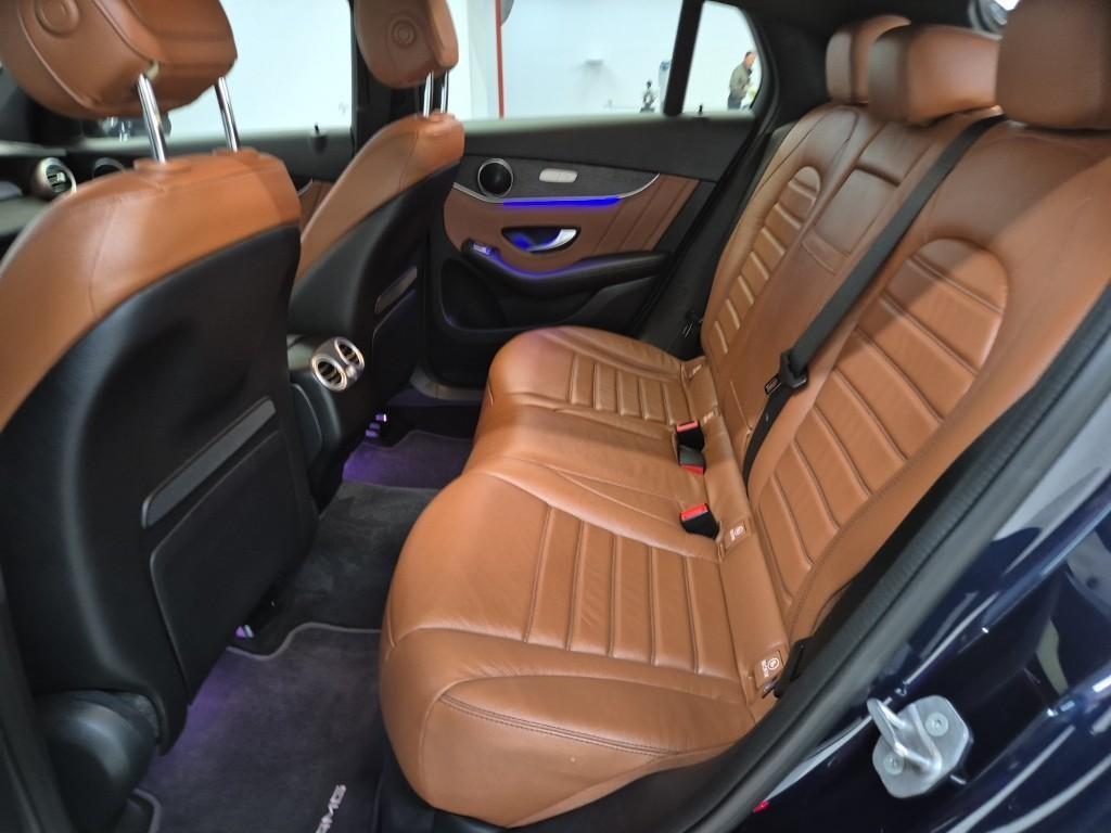 Mercedes Benz GLC Class - Vista 12