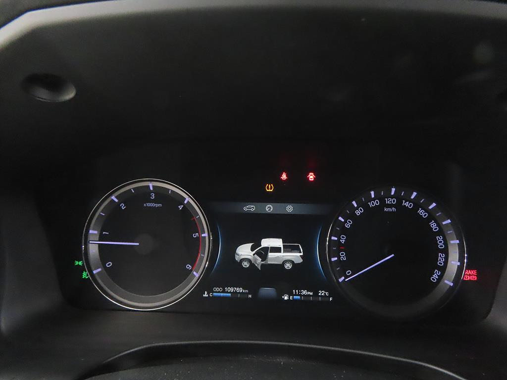 Ssangyong Rexton - Vista 11