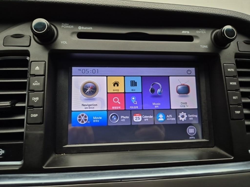 HYUNDAI Sonata - Vista 9
