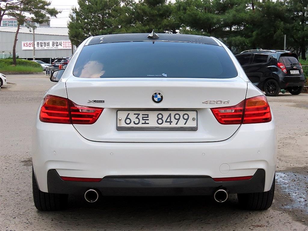 BMW 4 Series - Vista 4