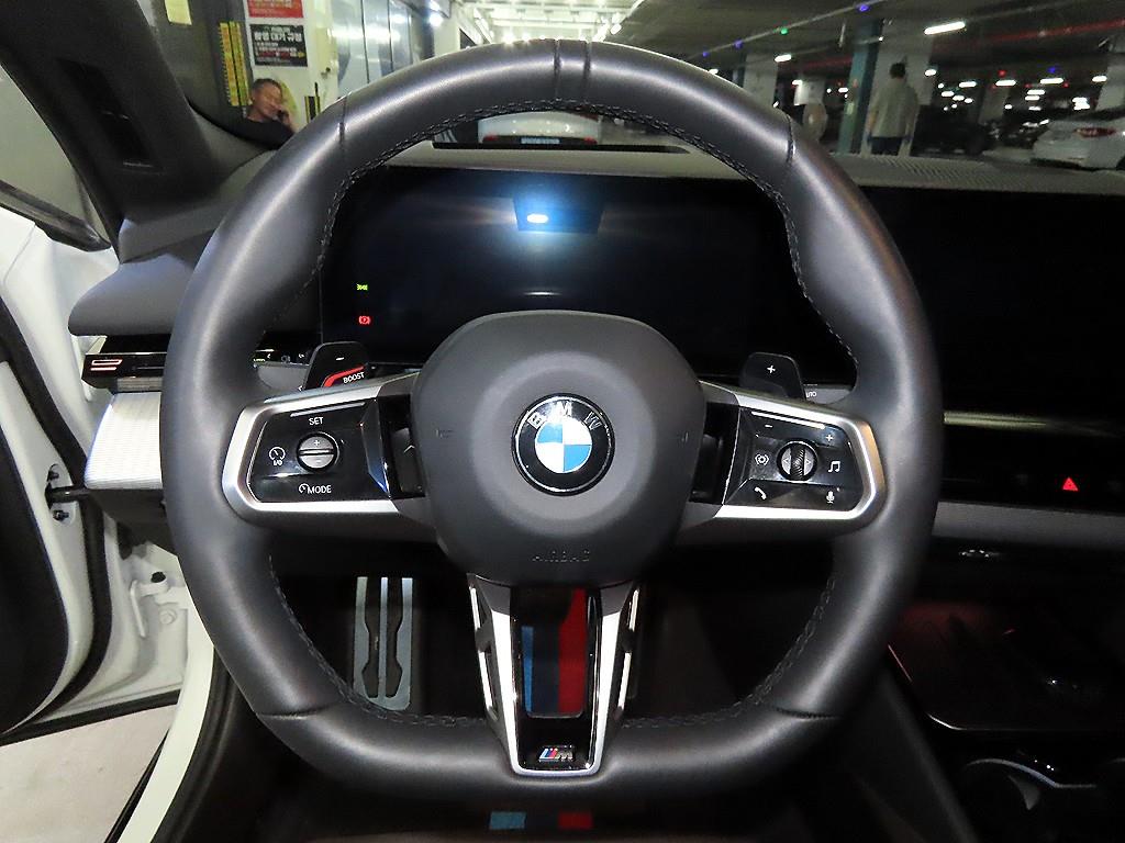 BMW 5 Series - Vista 8
