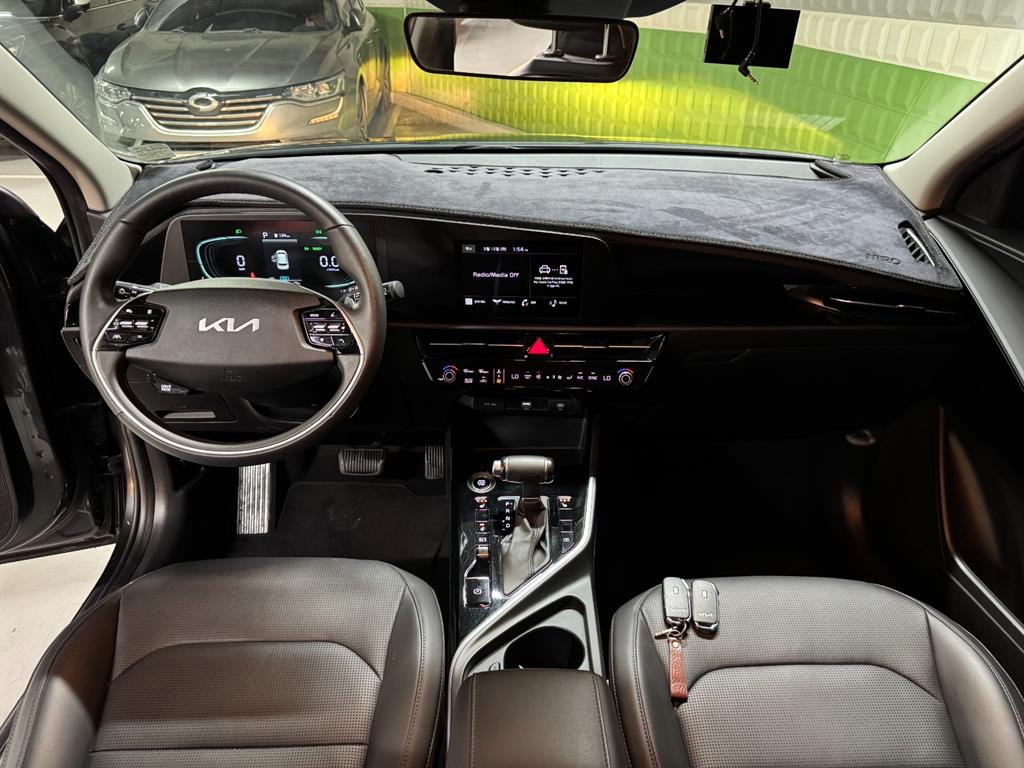 KIA Niro - Vista 8