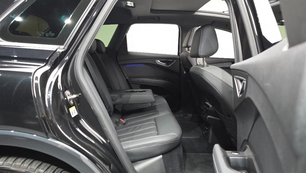 Audi Q4 2022 Negro - Importación desde Corea - HF Imports Iquique - Foto 18