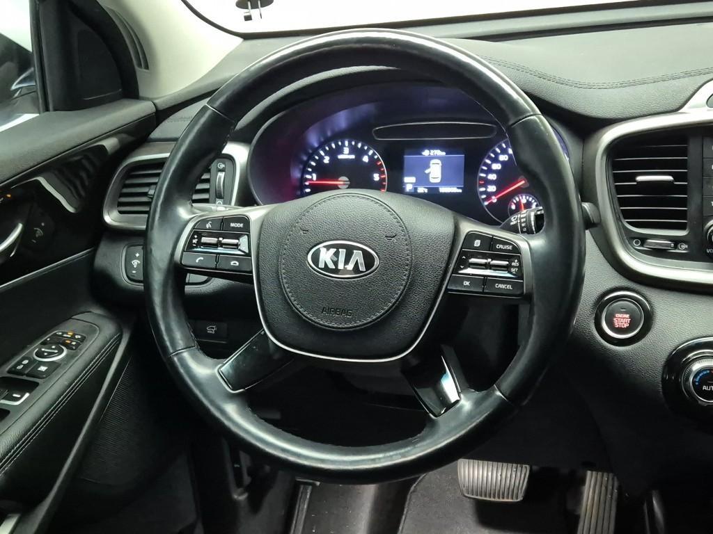 KIA Sorento - Vista 9