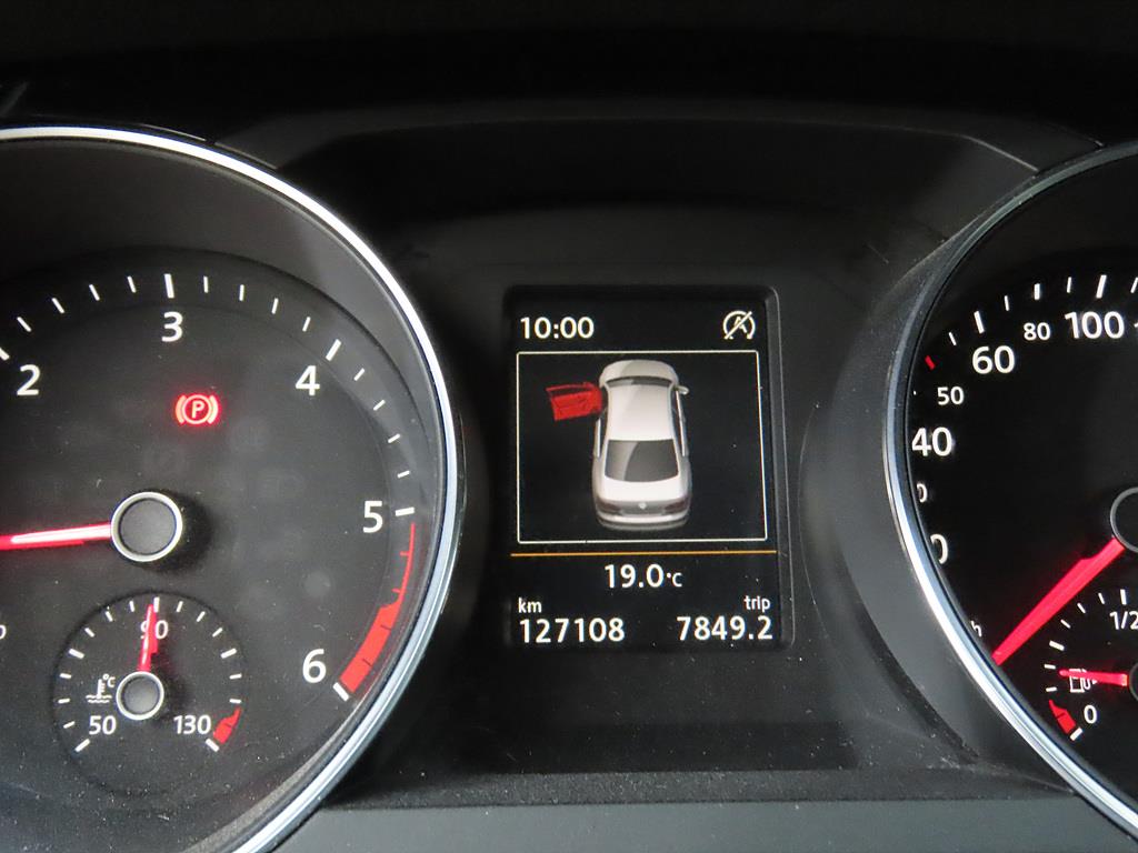 Volkswagen Jetta - Vista 8