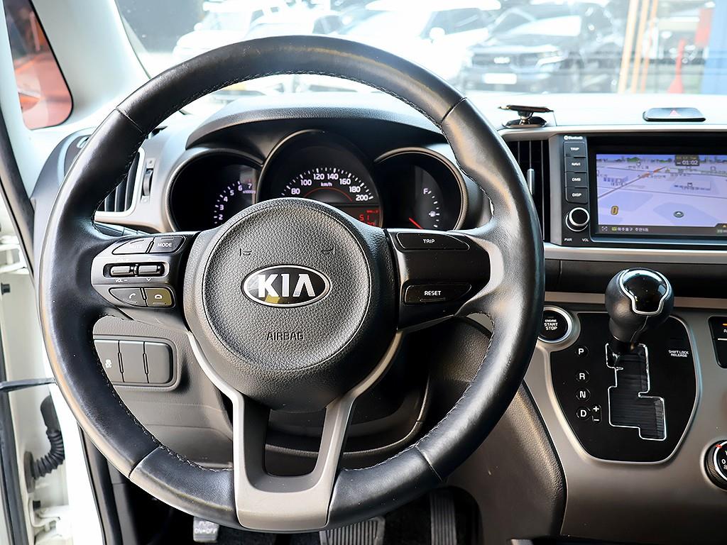 KIA Ray 2018 Blanco - Importación desde Corea - HF Imports Iquique - Foto 8