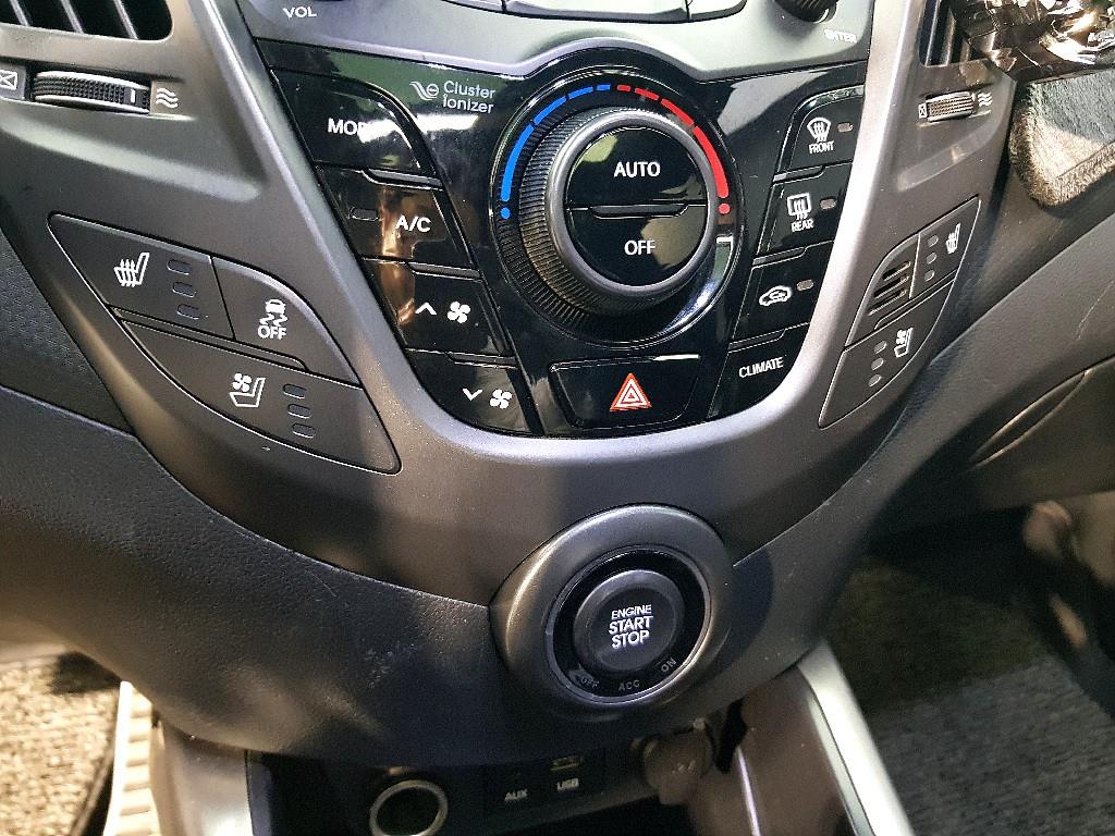 HYUNDAI Veloster 2015 Gris - Importación desde Corea - HF Imports Iquique - Foto 14