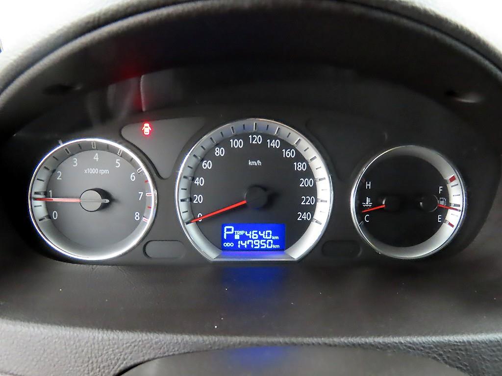 HYUNDAI Sonata - Vista 8