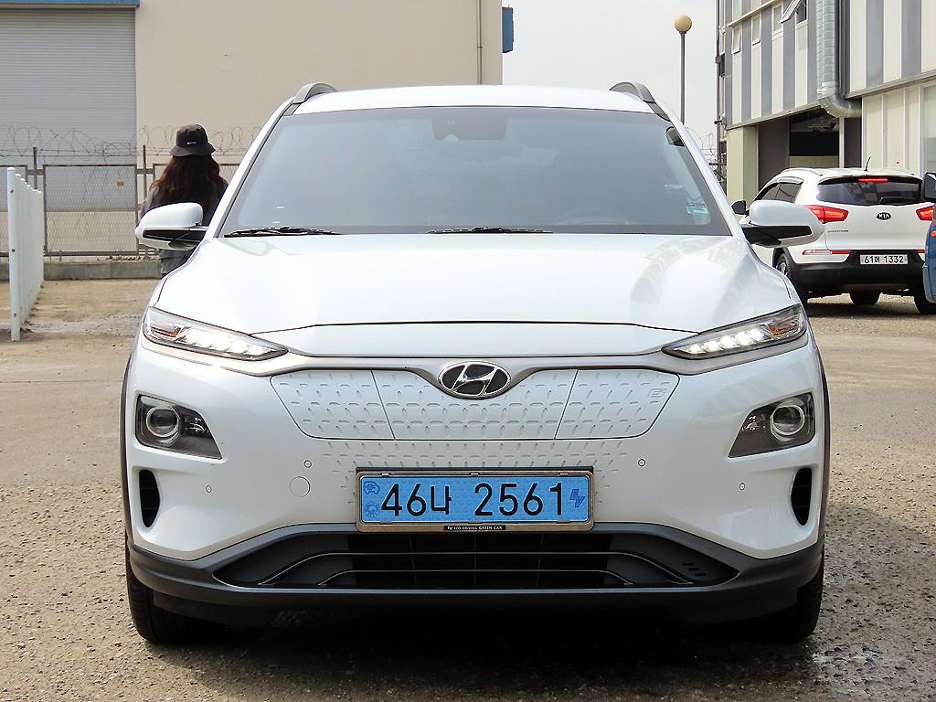 HYUNDAI Kona 2019 Blanco - Importación desde Corea - HF Imports Iquique - Foto 1