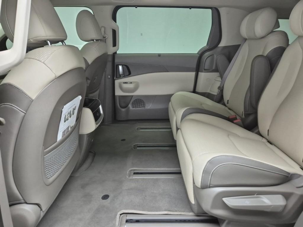 KIA Carnival 2025 Gris - Importación desde Corea - HF Imports Iquique - Foto 16