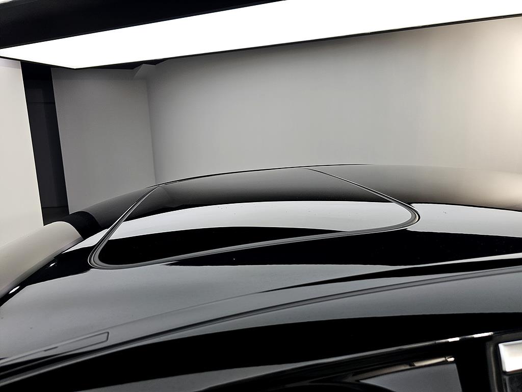 Mercedes Benz E class - Vista 11