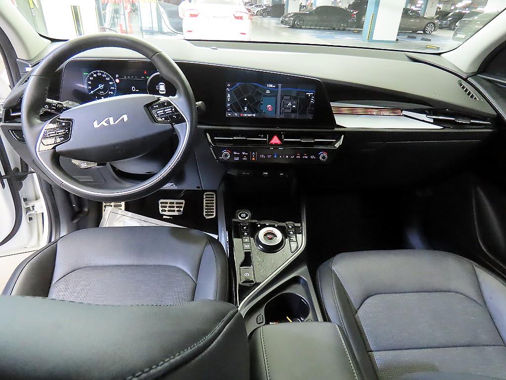 KIA Niro - Vista 10