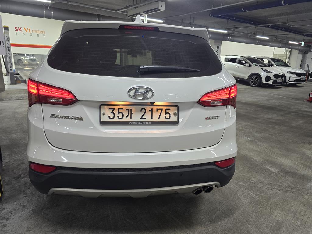 HYUNDAI Santa Fe - Vista 4