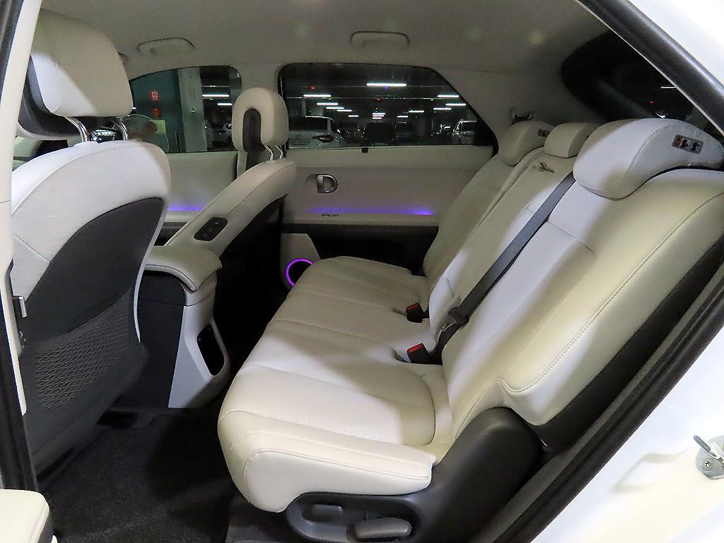 HYUNDAI Ioniq 5 - Vista 7