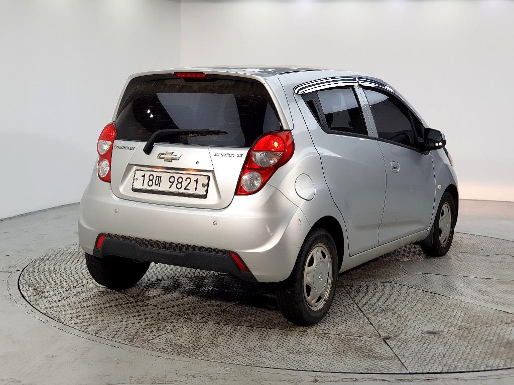 Chevrolet Spark - Vista 4
