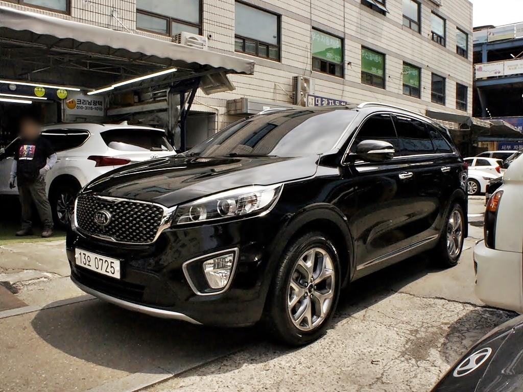 KIA Sorento - Vista 3